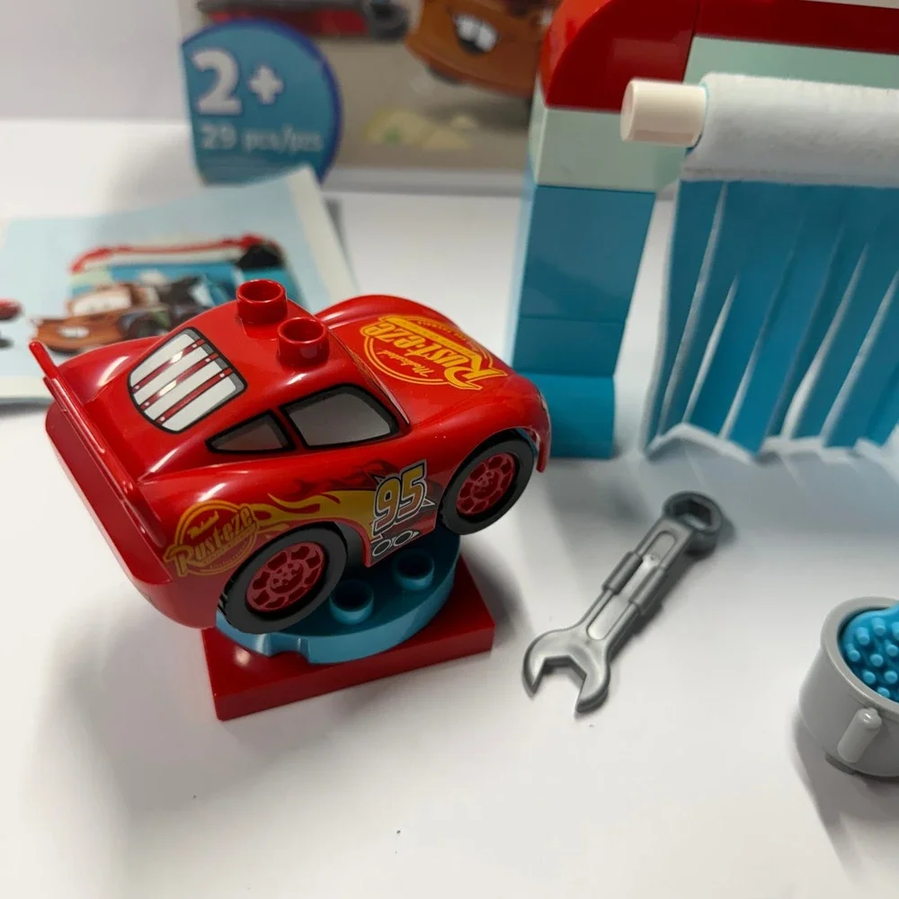 LEGO Duplo Disney Pixar Cars Lightning McQueen Mater Car Wash Fun 10996 29 Pcs
